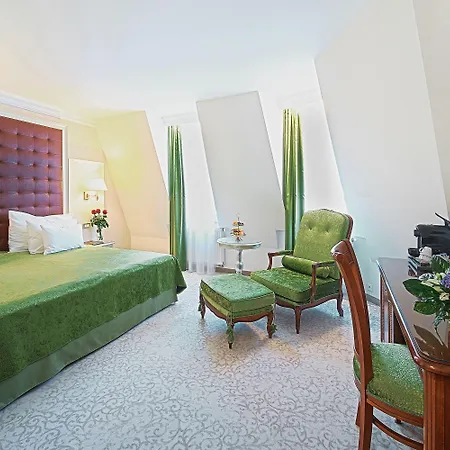 Carlsbad Plaza Medical & Wellness Karlovy Vary