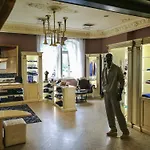 Carlsbad Plaza Medical & Wellness Карловы Вары