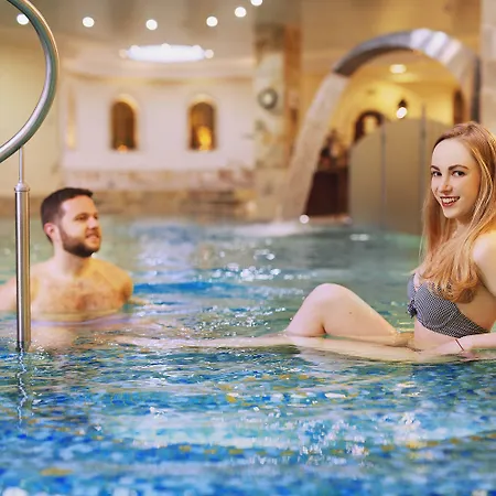 Отель Carlsbad Plaza Medical & Wellness 5*