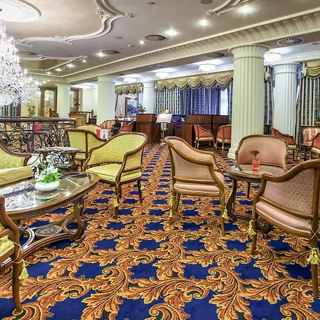 卡尔斯巴德广场医疗spa和康体酒店 5*