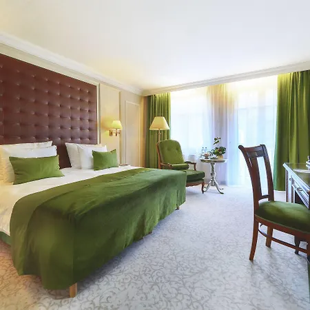 Carlsbad Plaza Medical & Wellness Karlovy Vary