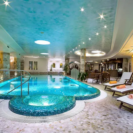 Отель Carlsbad Plaza Medical & Wellness
